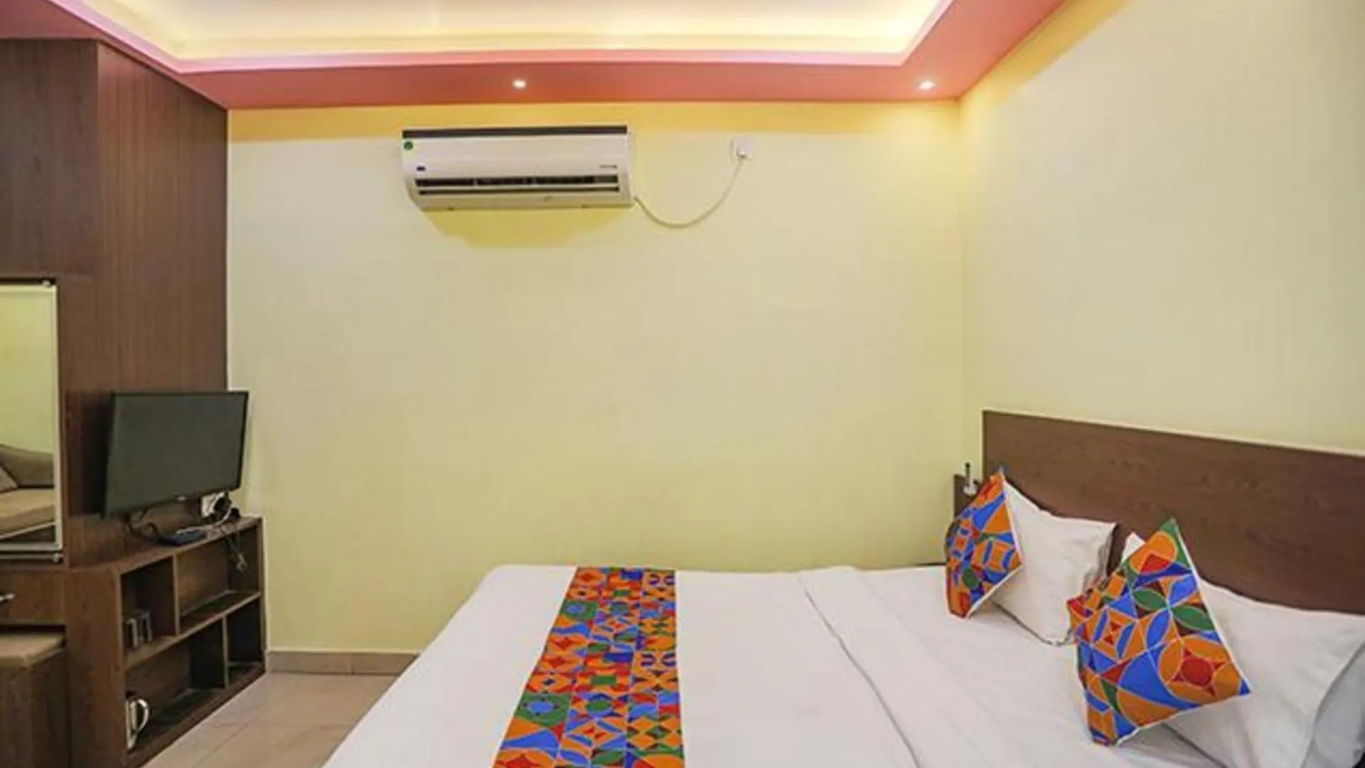 Fabexpress Banarasi Kothi Hotel Varanasi
