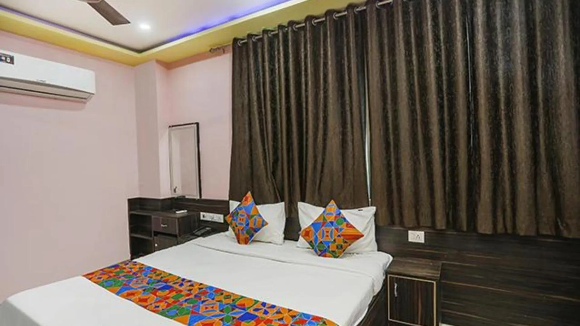 Fabexpress Banarasi Kothi Hotel Varanasi