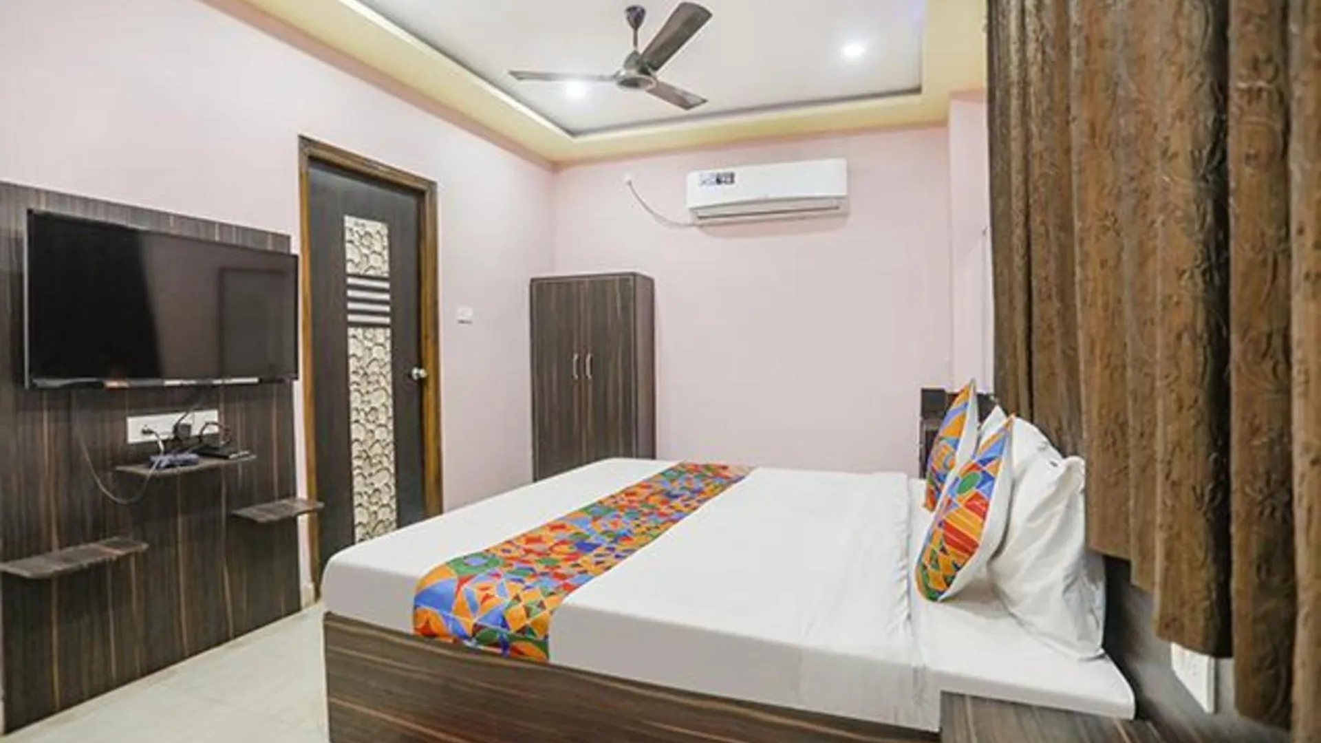 Fabexpress Banarasi Kothi Hotel Varanasi